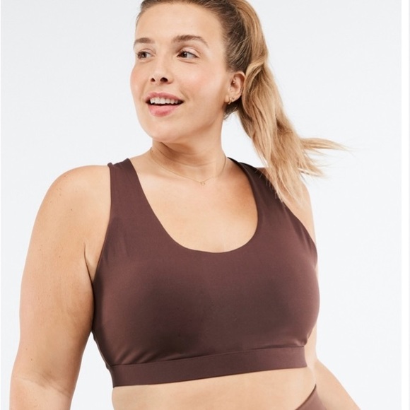 Fabletics - Boost Medium Impact Sports Bra III - 3x - Brown - Picture 3 of 5